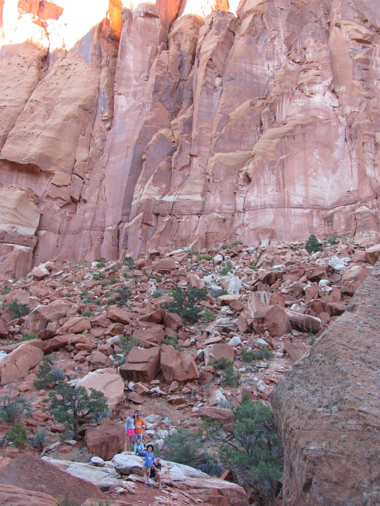 Backpacking Capitol Reef: Chimney Rock Canyon in Capitol Reef National Park