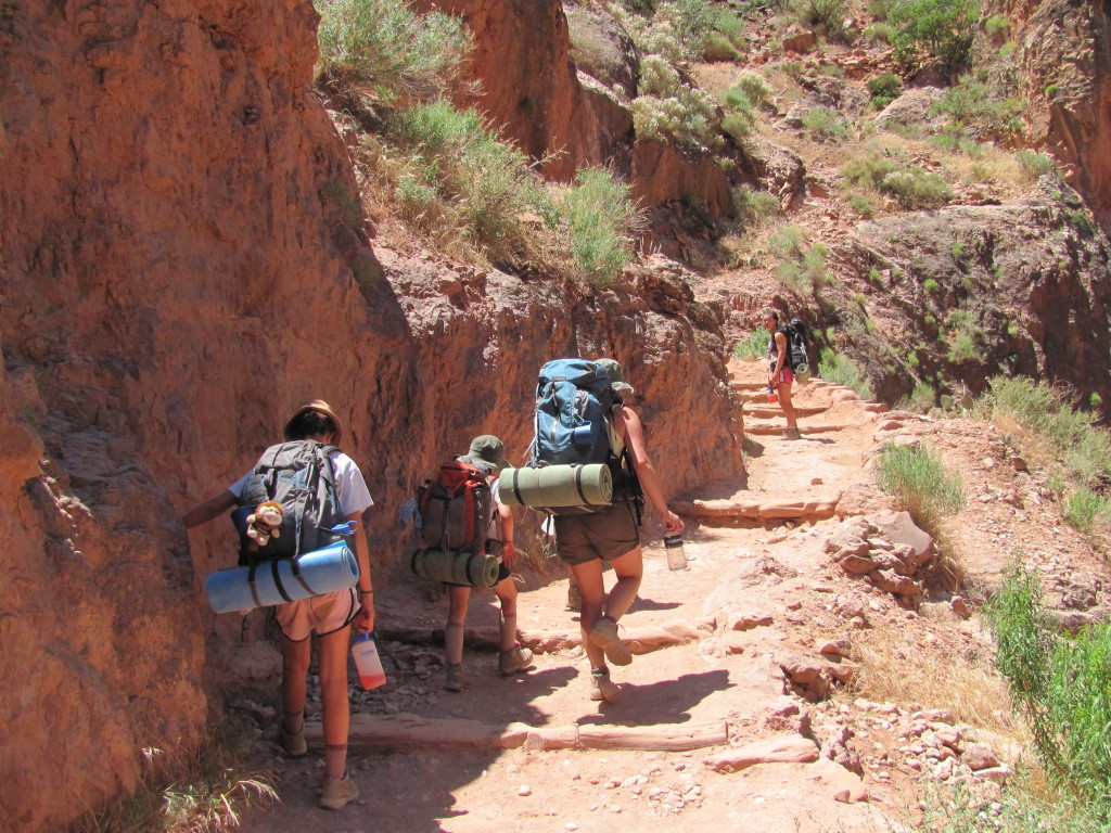 Grand Canyon Rim to Rim with kids: Hiking the Bright Angel Trail