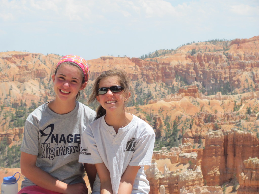 Sophie and Naomi on the Rim Trail in Bryce Canyon National Park