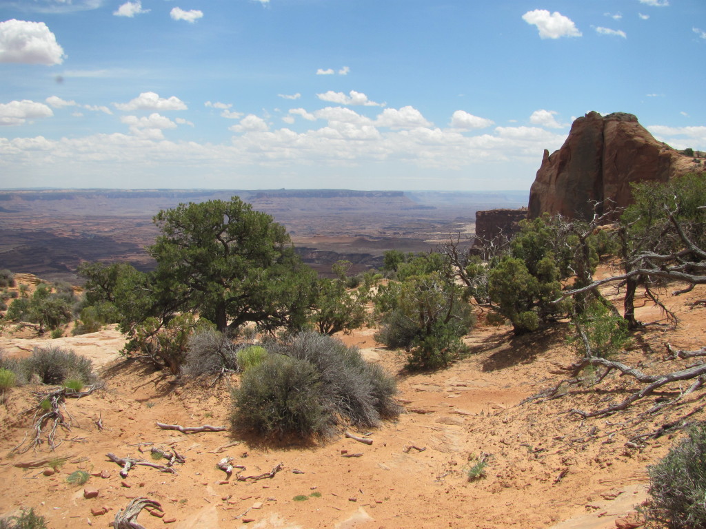Drive to Upheaval Dome- Canyonlands National Park