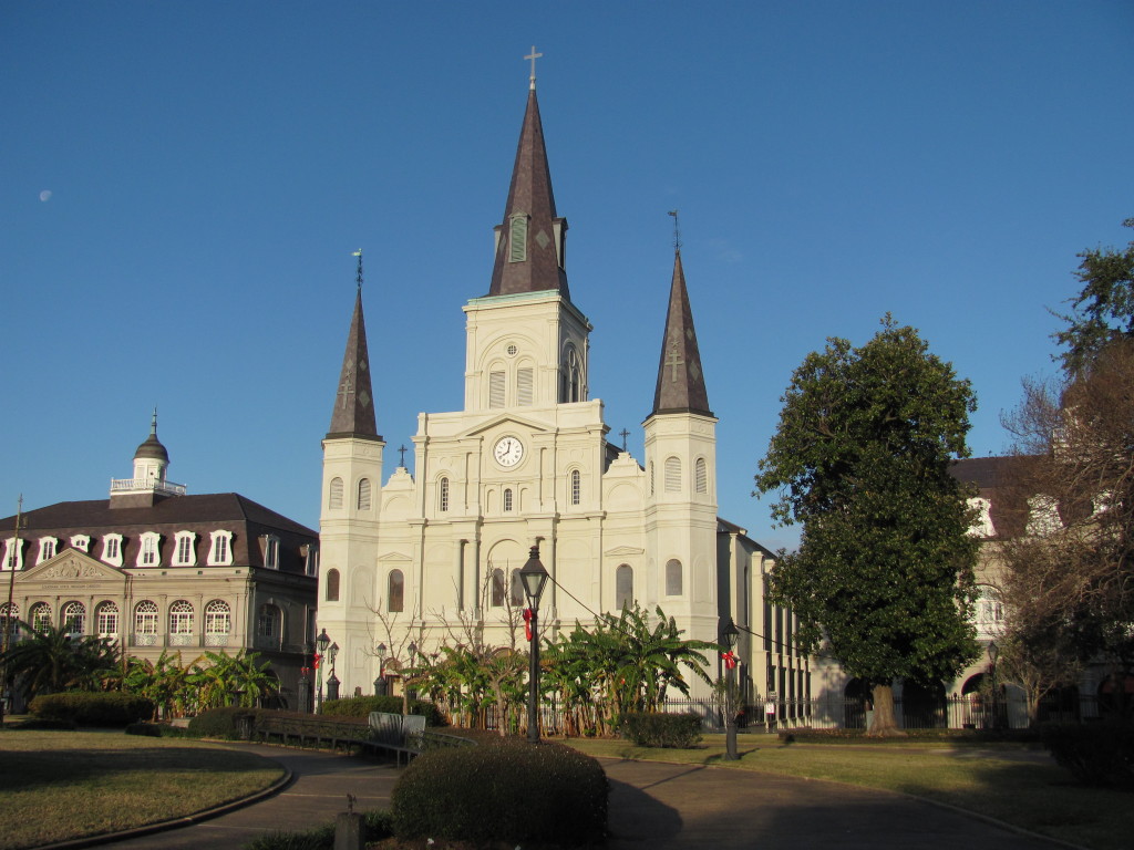 New Orleans With Kids: Early Morning in Jackson Square